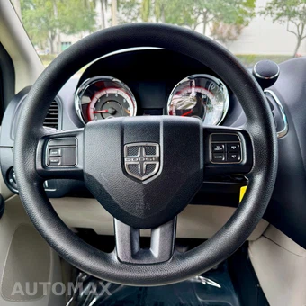 2013 Dodge Grand Caravan SE 121.2" WB - miniatura 47