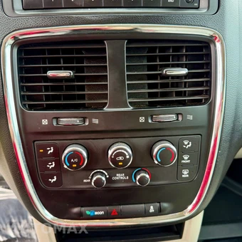 2013 Dodge Grand Caravan SE 121.2" WB - miniatura 53