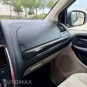 2013 Dodge Grand Caravan SE 121.2" WB - miniatura 57