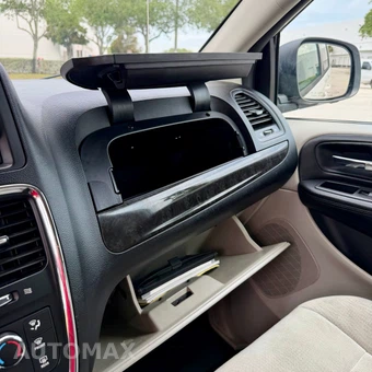 2013 Dodge Grand Caravan SE 121.2" WB - miniatura 58
