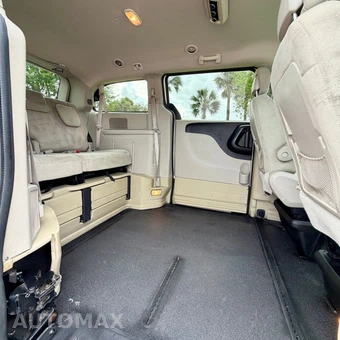 2013 Dodge Grand Caravan SE 121.2" WB - miniatura 6