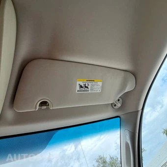 2013 Dodge Grand Caravan SE 121.2" WB - miniatura 65