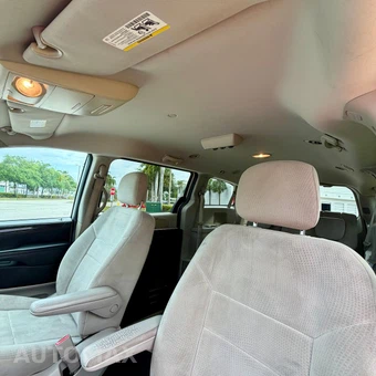 2013 Dodge Grand Caravan SE 121.2" WB - miniatura 67