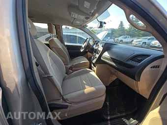 2013 Dodge Grand Caravan SE 121.2" WB – miniatura 8