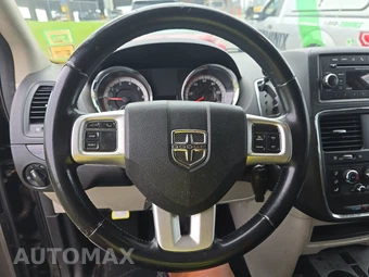 2013 Dodge Grand Caravan SE 121.2" WB – miniatura 10