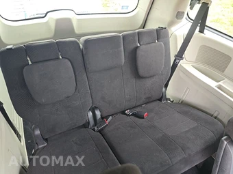 2013 Dodge Grand Caravan SE 121.2" WB – miniatura 14