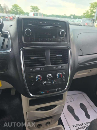 2013 Dodge Grand Caravan SE 121.2" WB - miniatura 6