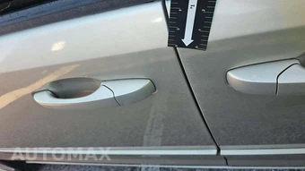 2013 Dodge Grand Caravan SE 121.2" WB - miniatura 8