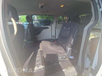 2013 Dodge Grand Caravan SE 121.2" WB – miniatura 10