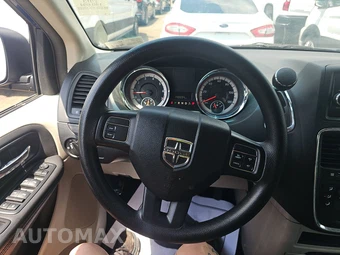 2013 Dodge Grand Caravan SE 121.2" WB - miniatura 10
