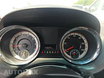 2013 Dodge Grand Caravan SE 121.2" WB - miniatura 12