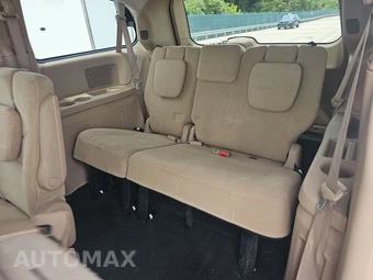 2013 Dodge Grand Caravan SE 121.2" WB – miniatura 14