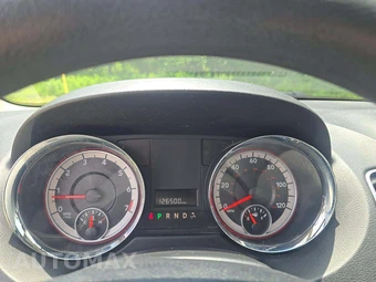 2013 Dodge Grand Caravan SXT 121.2" WB – miniatura 6