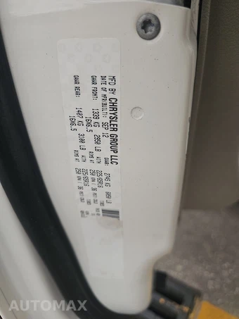 2013 Dodge Grand Caravan SXT 121.2" WB – miniatura 15