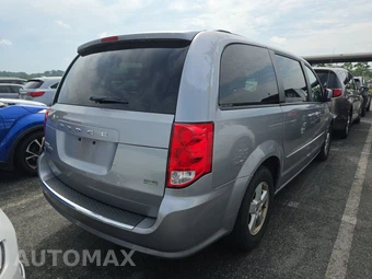 2013 Dodge Grand Caravan SXT 121.2" WB – miniatura 4