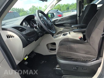 2013 Dodge Grand Caravan SXT 121.2" WB – miniatura 7