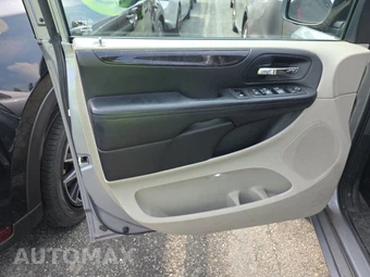 2013 Dodge Grand Caravan SXT 121.2" WB – miniatura 9