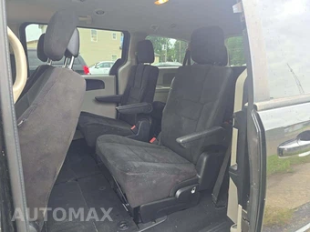 2013 Dodge Grand Caravan SXT 121.2" WB – miniatura 10