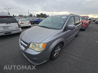 2013 Dodge Grand Caravan SXT 121.2" WB