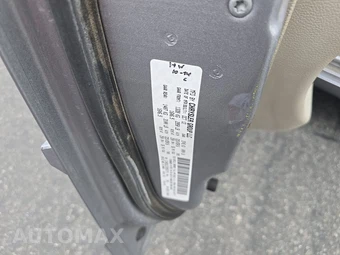 2013 Dodge Grand Caravan SXT 121.2" WB – miniatura 15