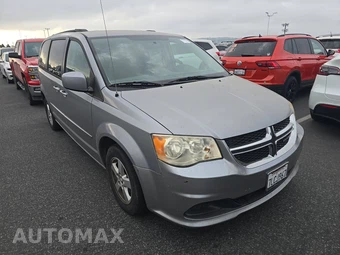 2013 Dodge Grand Caravan SXT 121.2" WB – miniatura 3