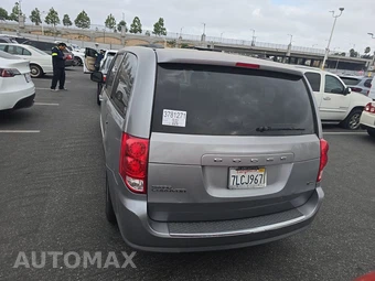 2013 Dodge Grand Caravan SXT 121.2" WB – miniatura 5