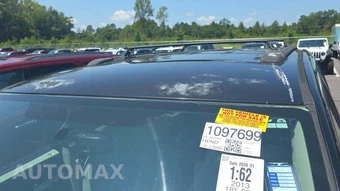 2013 Dodge Grand Caravan SXT 121.2" WB – miniatura 29