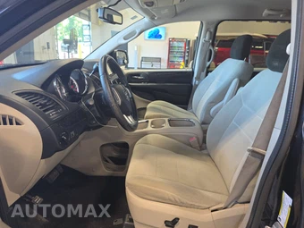 2013 Dodge Grand Caravan SXT 121.2" WB – miniatura 7