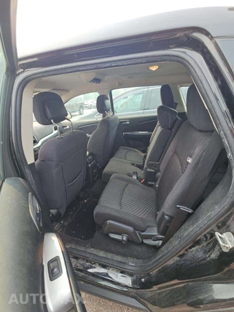 2013 Dodge Journey American Value Pkg – miniatura 13