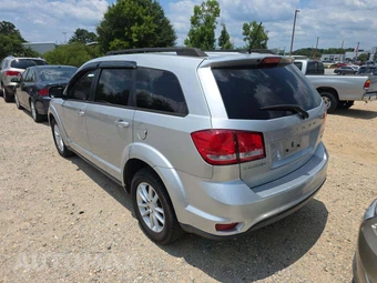 2013 Dodge Journey SXT – miniatura 2