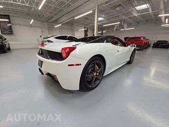 2013 Ferrari 458 Spider Convertible - miniatura 3