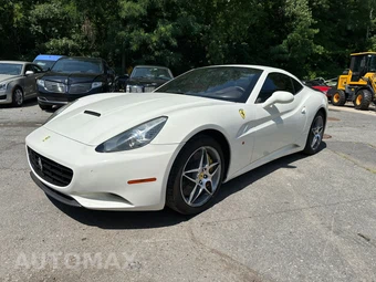 2013 Ferrari California - miniatura 32