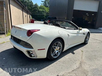 2013 Ferrari California - miniatura 5