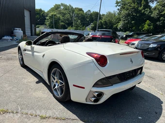 2013 Ferrari California - miniatura 7