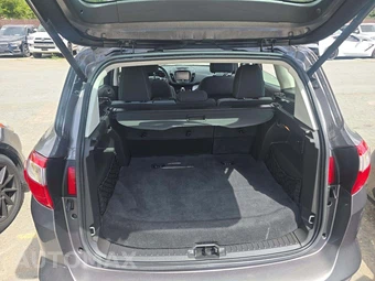 2013 Ford C-MAX Hybrid SE – miniatura 14