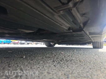 2013 Ford C-MAX Hybrid SE – miniatura 17
