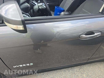 2013 Ford C-MAX Hybrid SE – miniatura 21