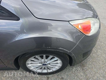 2013 Ford C-MAX Hybrid SE – miniatura 25