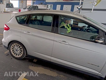 2013 Ford C-MAX Hybrid SE - miniatura 3