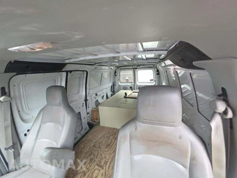2013 Ford E-150 Commercial Cargo Van 138.0" WB - miniatura 11