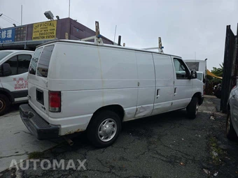 2013 Ford E-150 Commercial Cargo Van 138.0" WB - miniatura 3