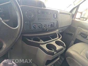 2013 Ford E-250 Commercial Cargo Van 138.0" WB - miniatura 11