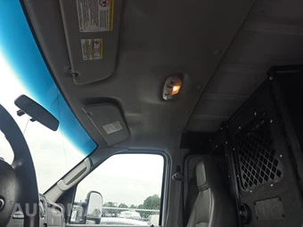 2013 Ford E-250 Commercial Cargo Van 138.0" WB – miniatura 16