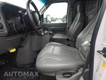 2013 Ford E-250 Commercial Cargo Van 138.0" WB – miniatura 7