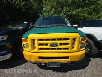 2013 Ford E-250 Commercial Cargo Van 138.0" WB – miniatura 17