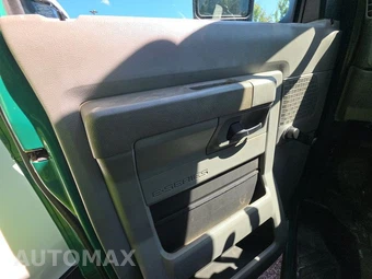 2013 Ford E-250 Commercial Cargo Van 138.0" WB – miniatura 25