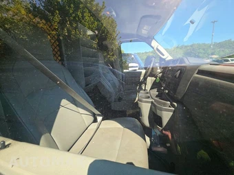 2013 Ford E-250 Commercial Cargo Van 138.0" WB – miniatura 6