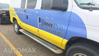2013 Ford E-250 Commercial Cargo Van 138.0" WB – miniatura 28