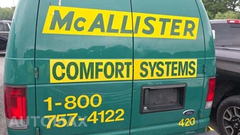 2013 Ford E-250 Commercial Cargo Van 138.0" WB – miniatura 18