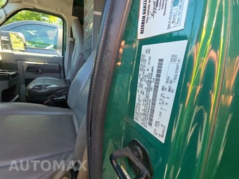 2013 Ford E-250 Commercial Cargo Van 138.0" WB – miniatura 35